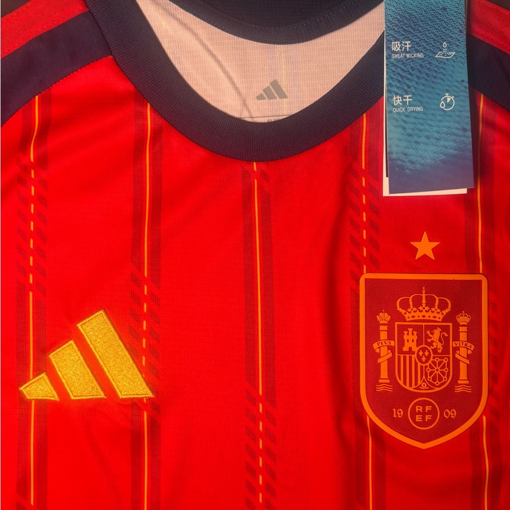 NWT - Adidas Spain 2026 Home Jersey - Men’s - No name - World Cup 26 - Picture 2 of 5